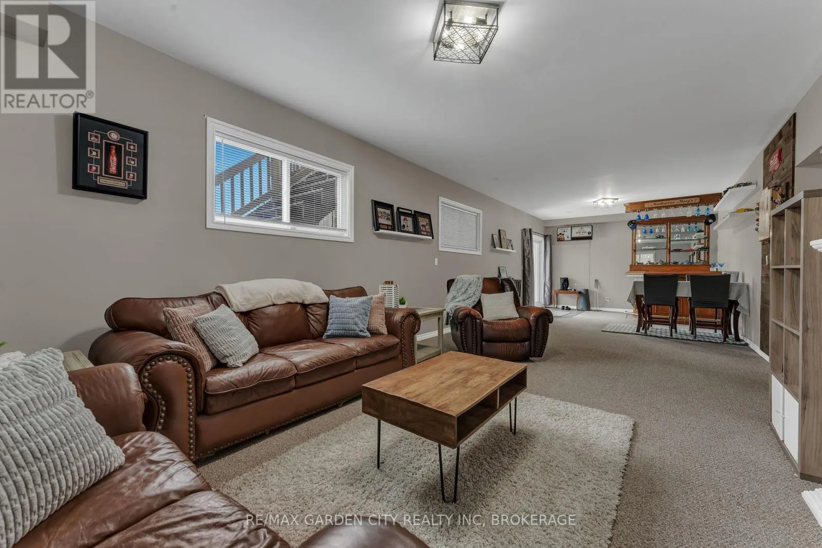 21 CHERRY AVENUE
