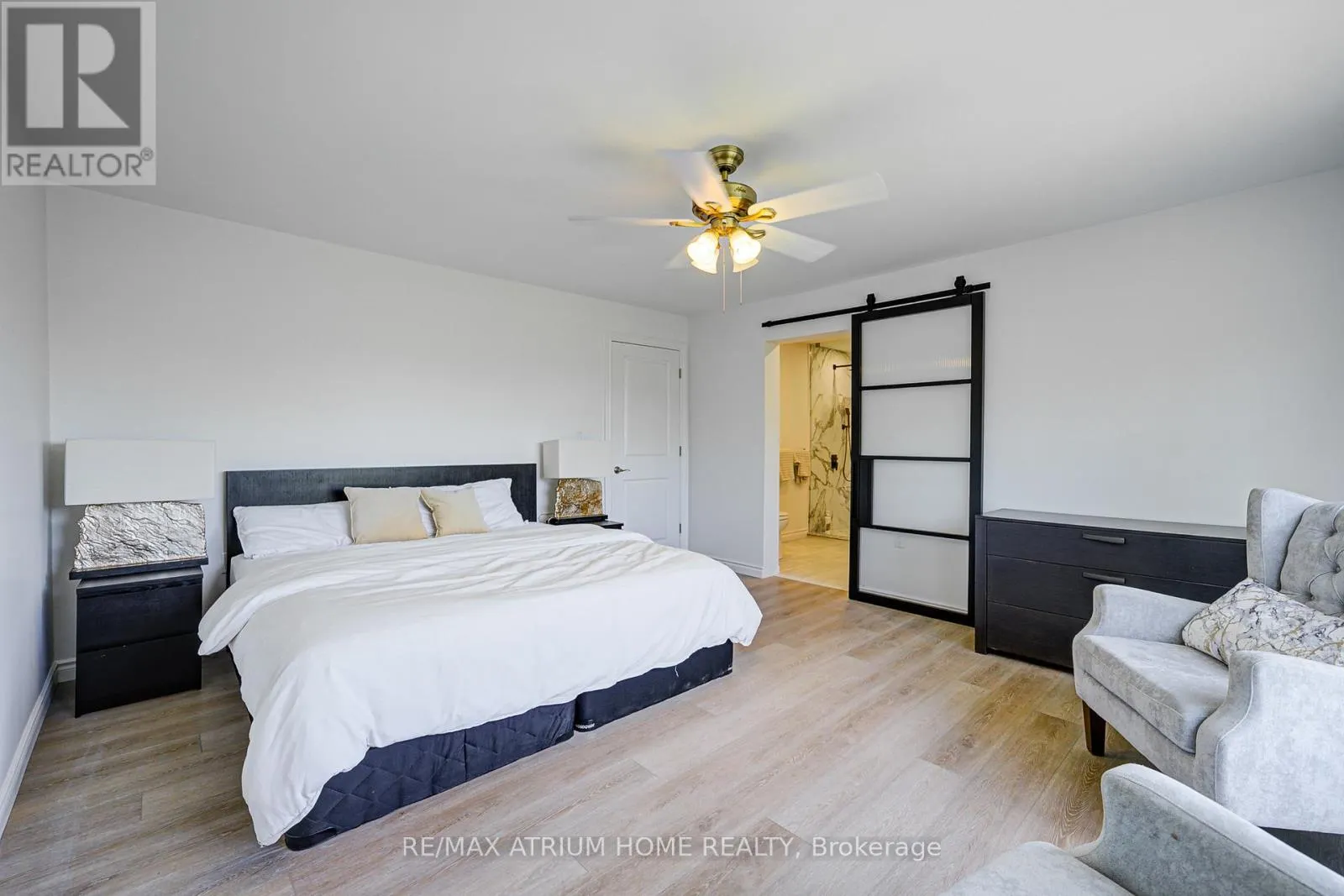 339 SOUTH BAY ROAD