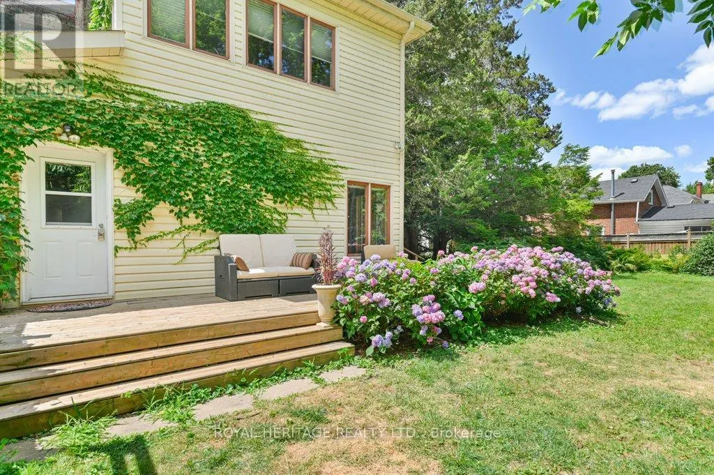 141 FOSTER AVENUE