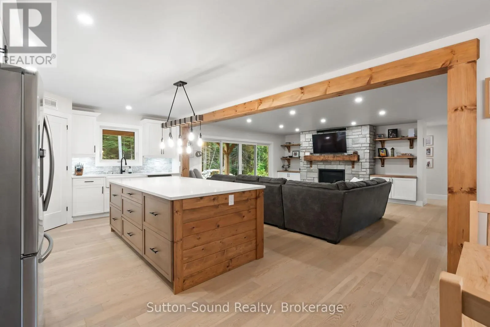 668 BRUCE ROAD 9 ROAD