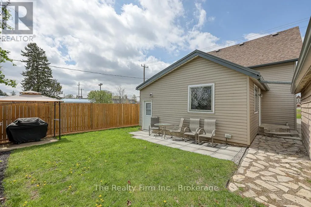 136 BIDWELL STREET