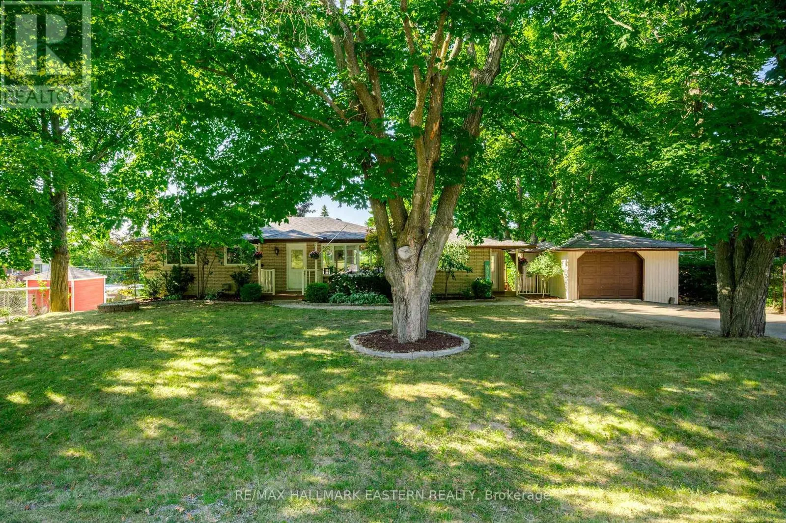 968 SMITH COURT