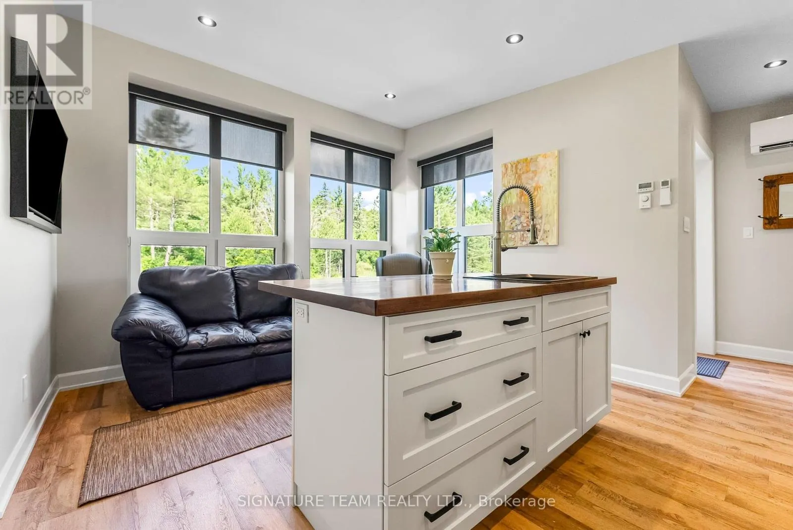 902 GRANTS SETTLEMENT ROAD