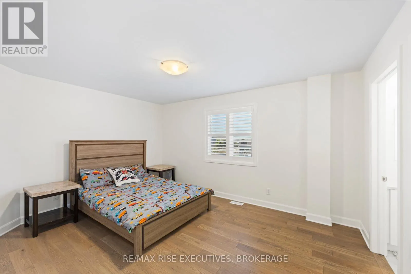 1514 SHIRA DRIVE