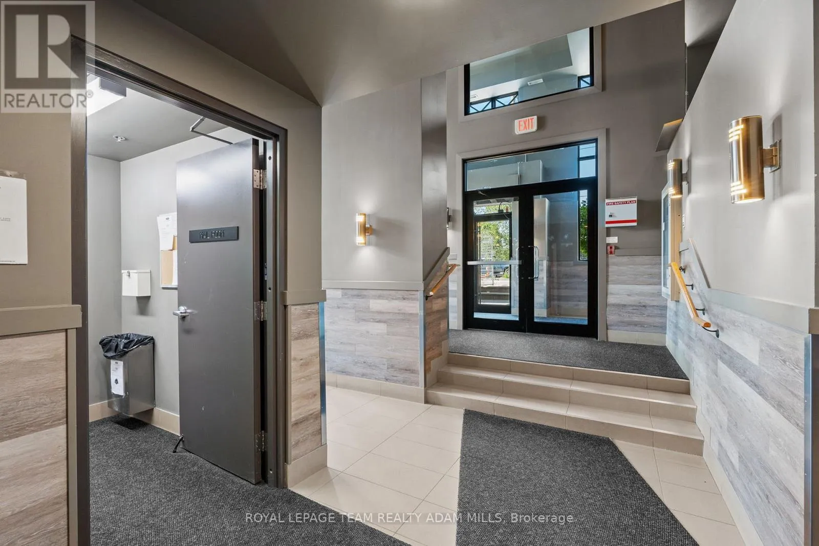 408 - 429 KENT STREET