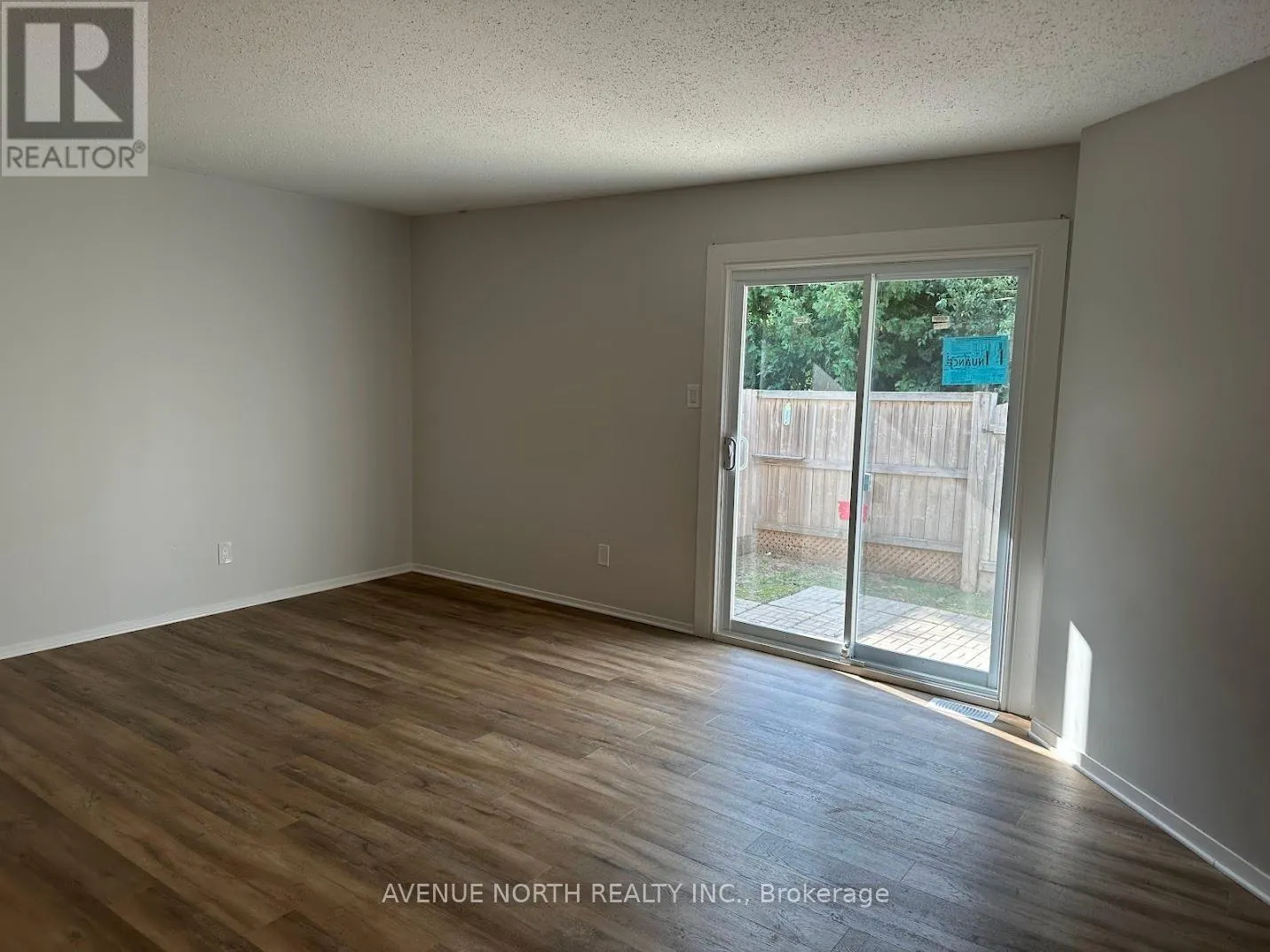 3 - 1408 FOXWELL STREET