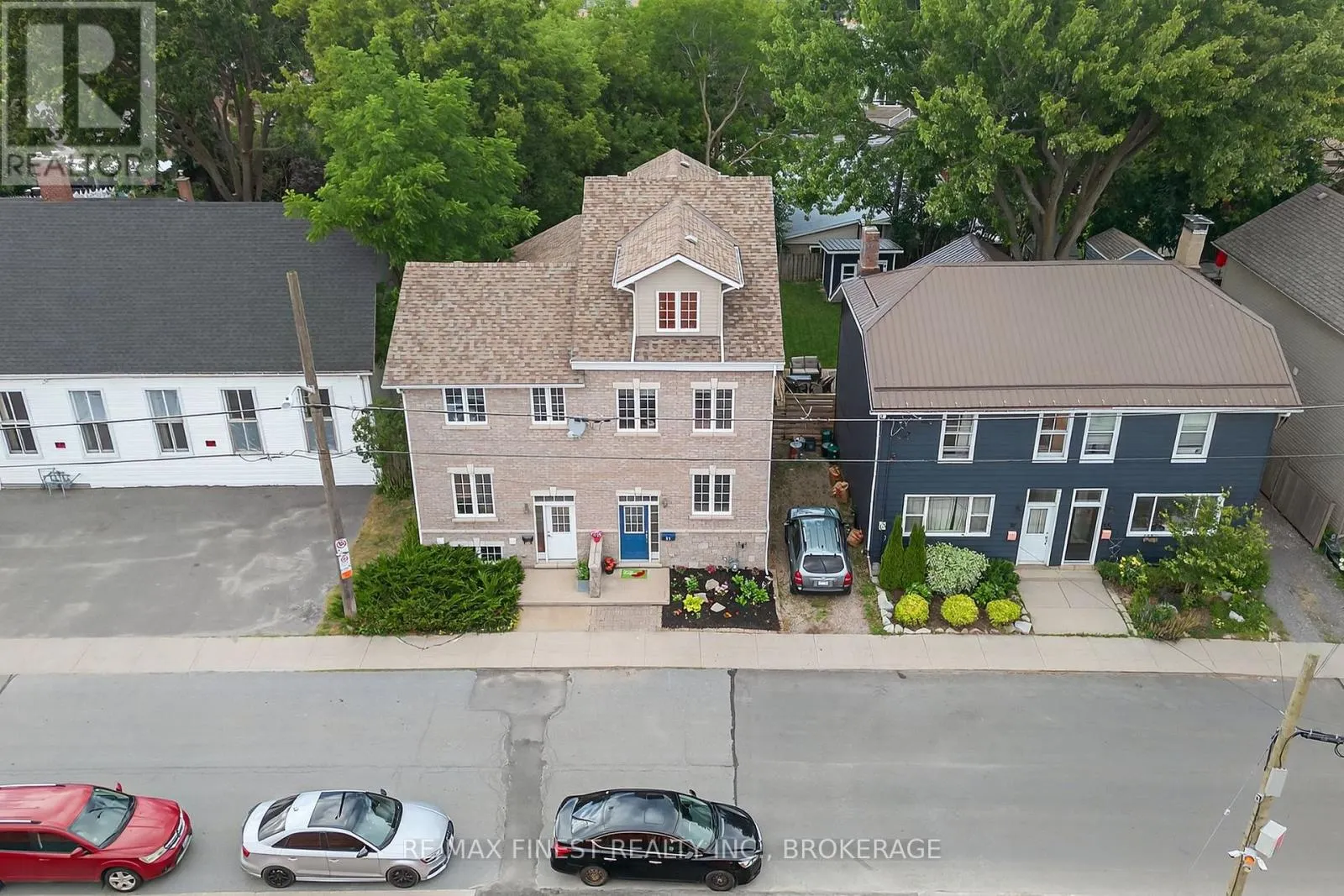 39 CHARLES STREET