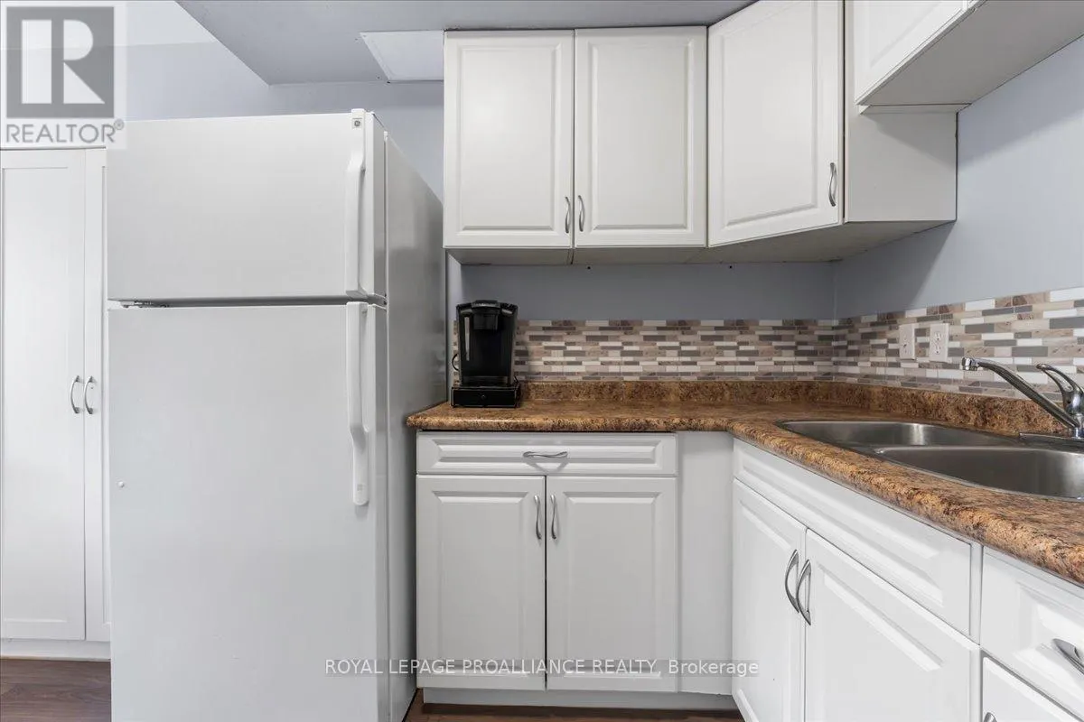 12 - 15 TRACEY PARK DRIVE, #12