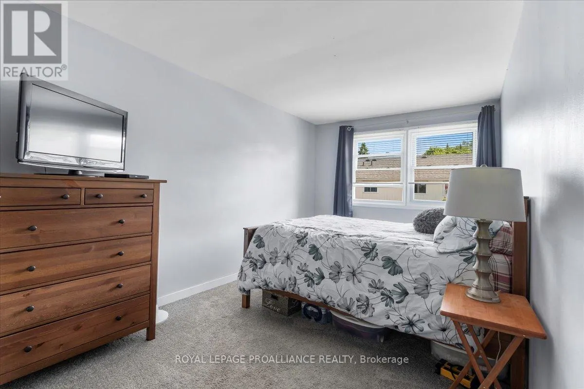 12 - 15 TRACEY PARK DRIVE, #12
