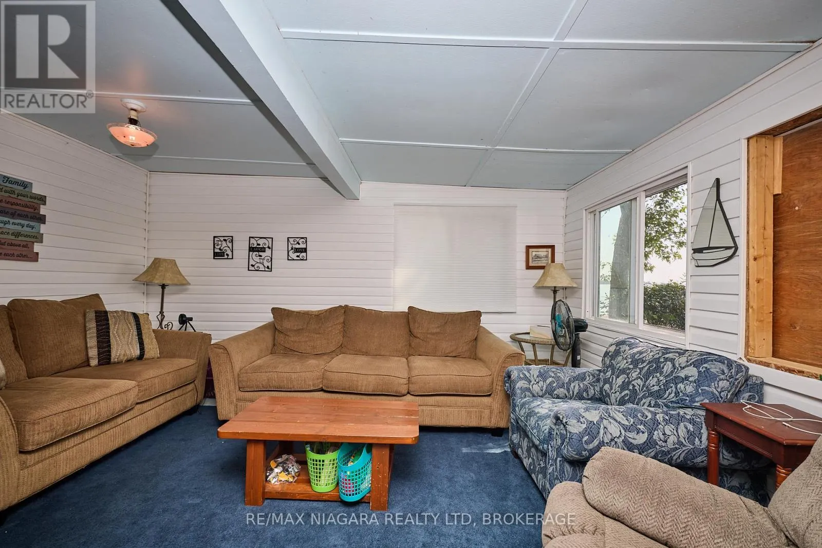 3803 TERRACE LANE