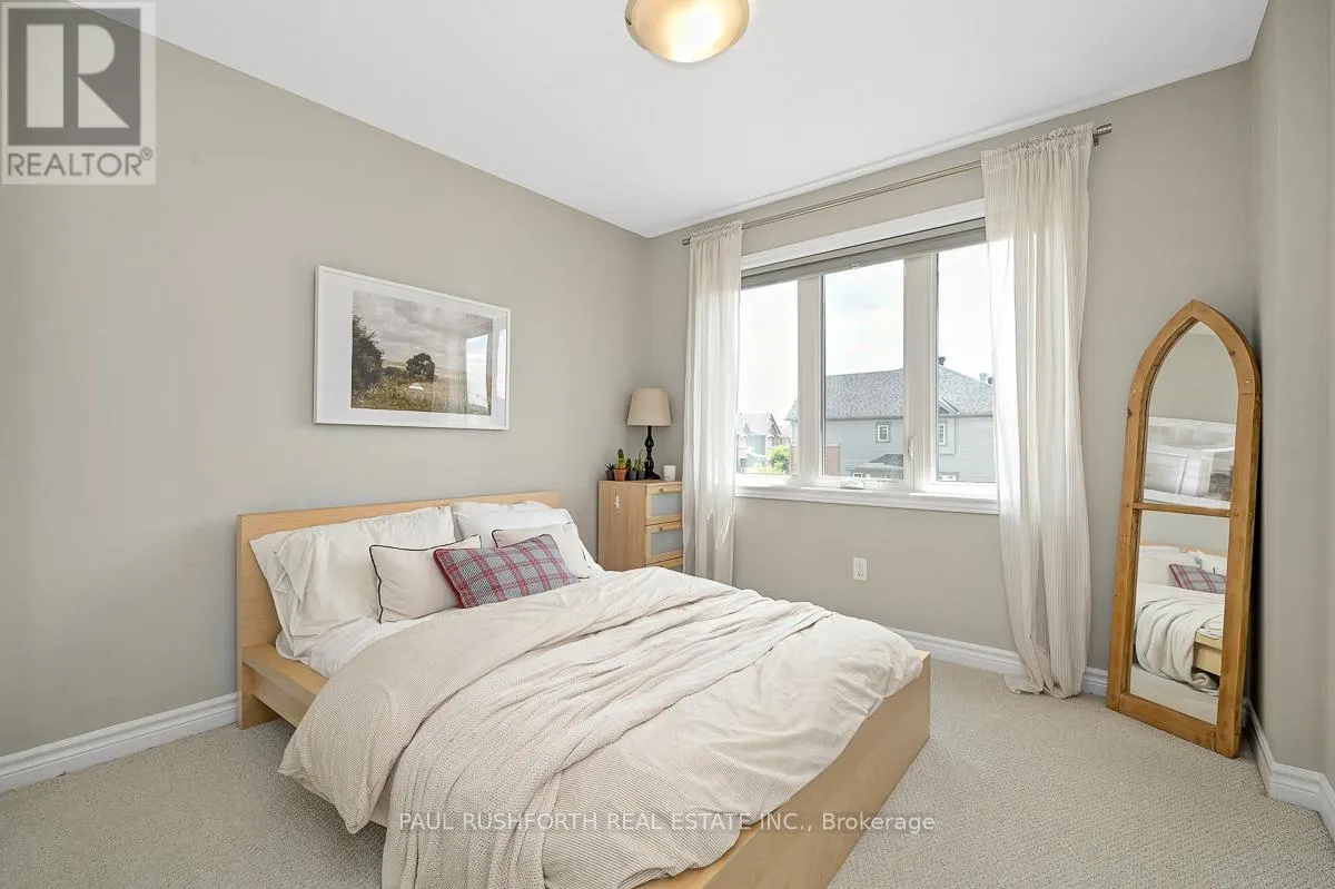 104 LIVORNO COURT