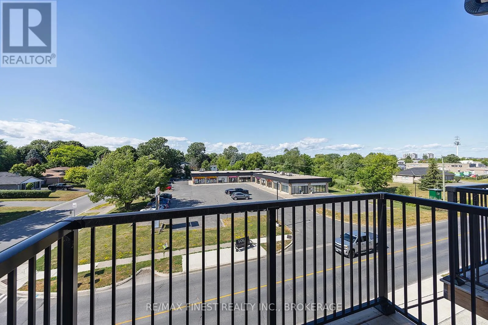 302 - 809 DEVELOPMENT DRIVE, #302