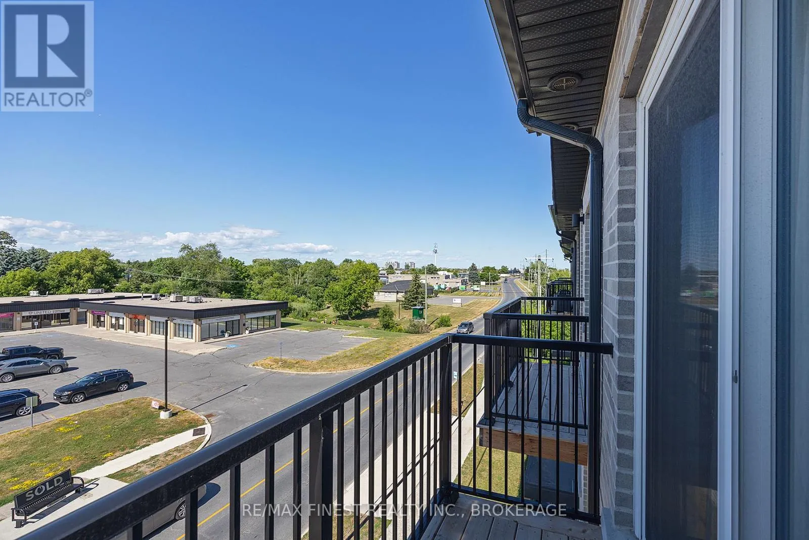 302 - 809 DEVELOPMENT DRIVE, #302