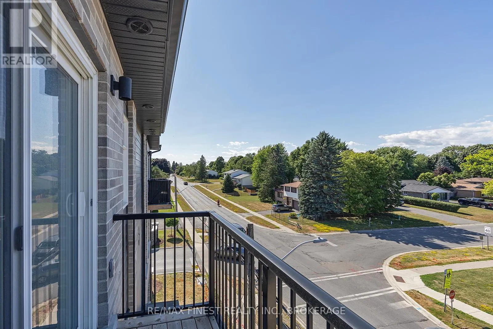 302 - 809 DEVELOPMENT DRIVE, #302