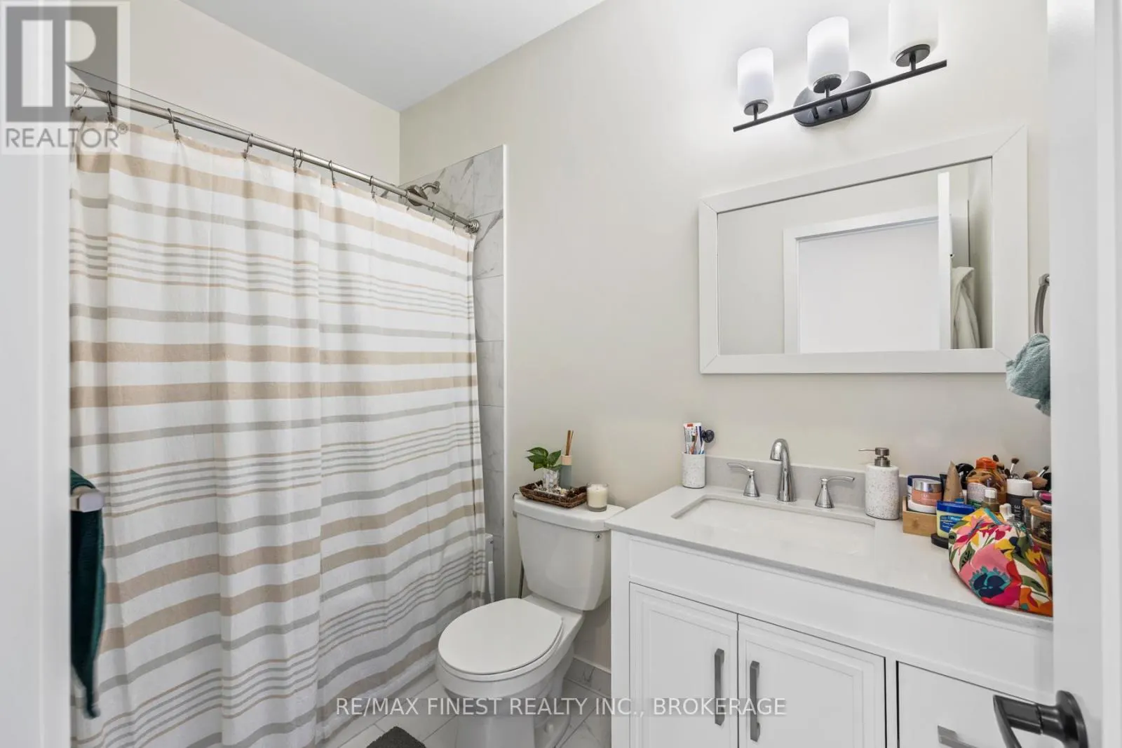 302 - 809 DEVELOPMENT DRIVE, #302