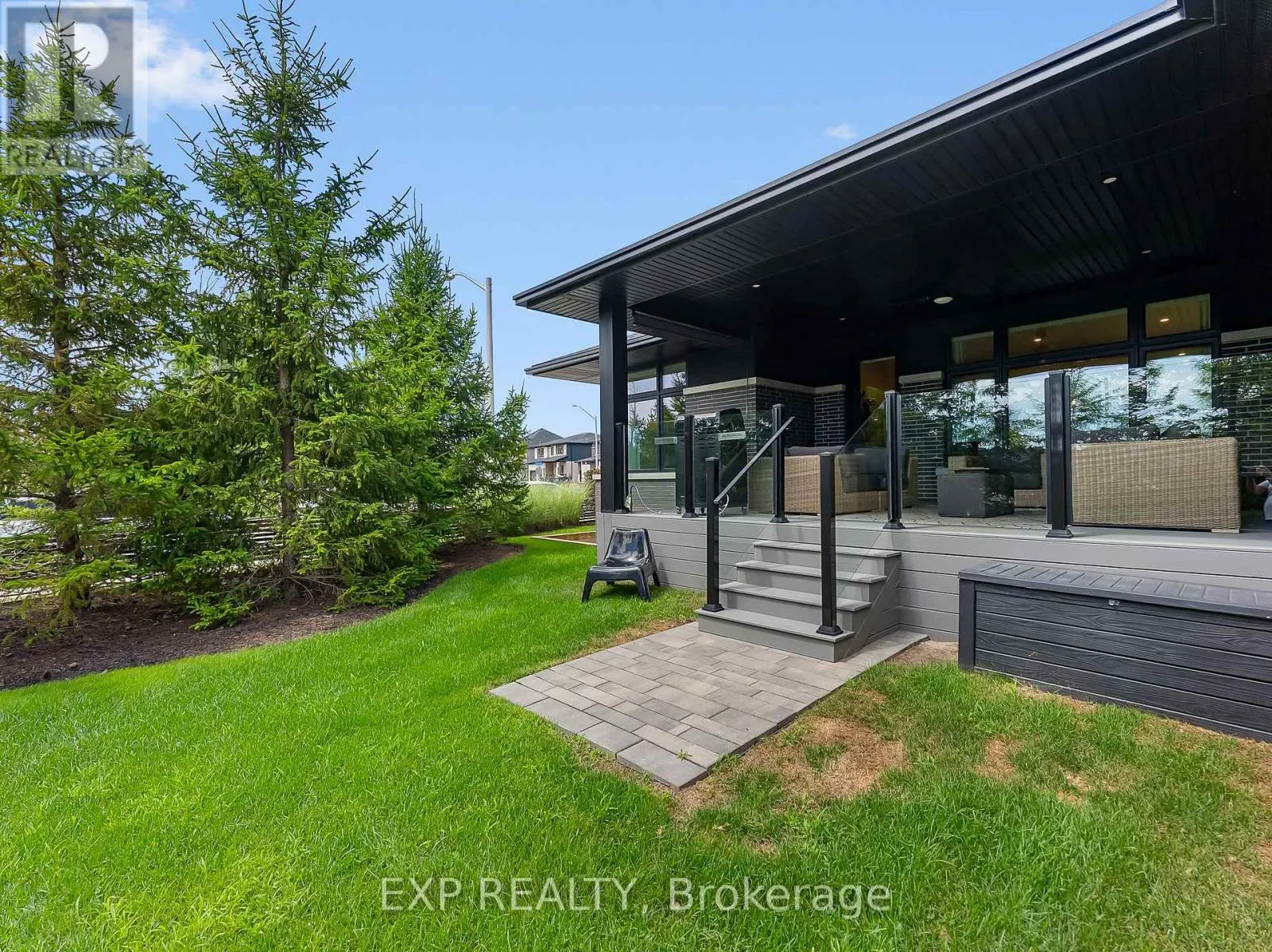7 TALIESIN TRAIL