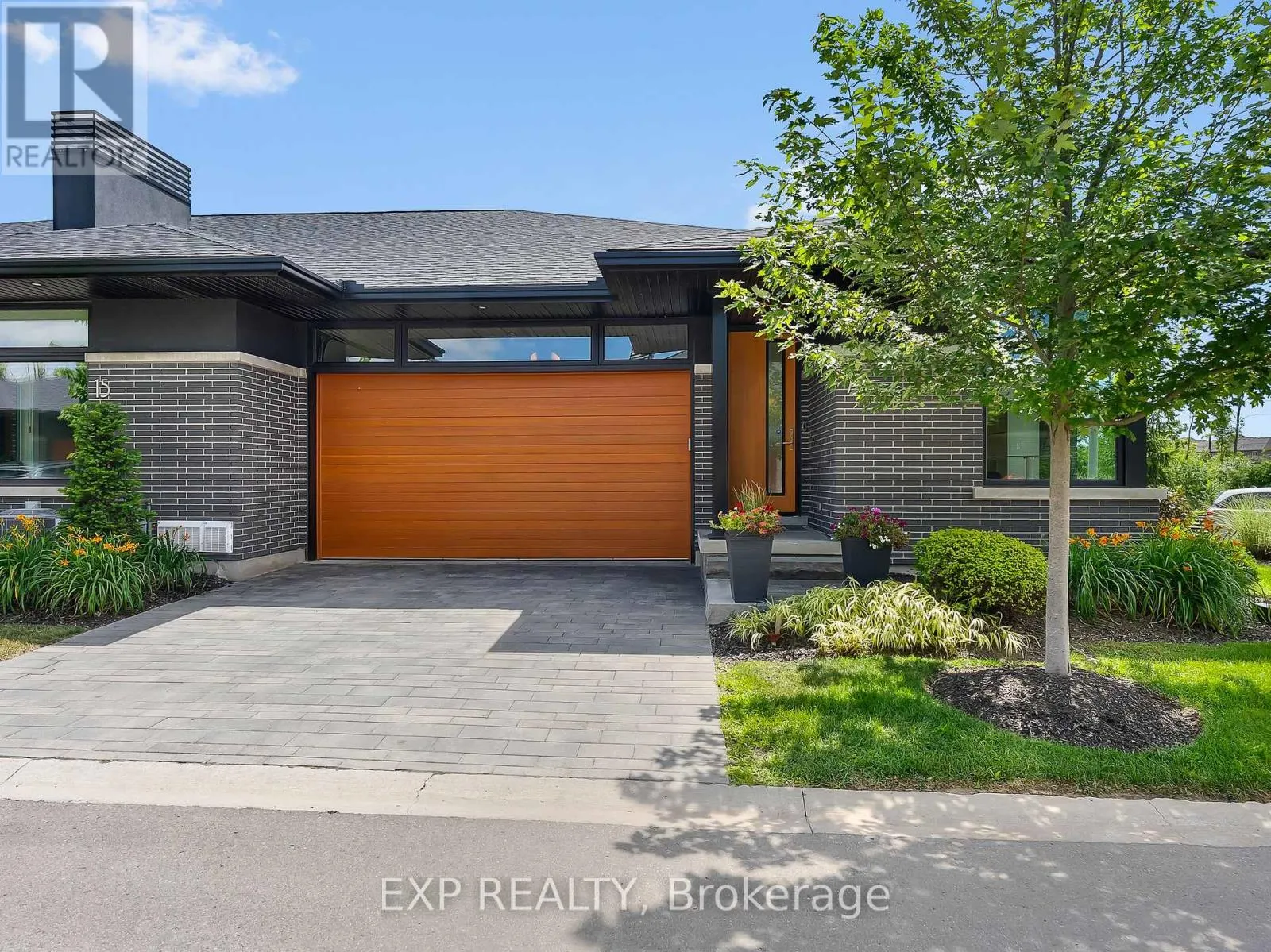 7 TALIESIN TRAIL