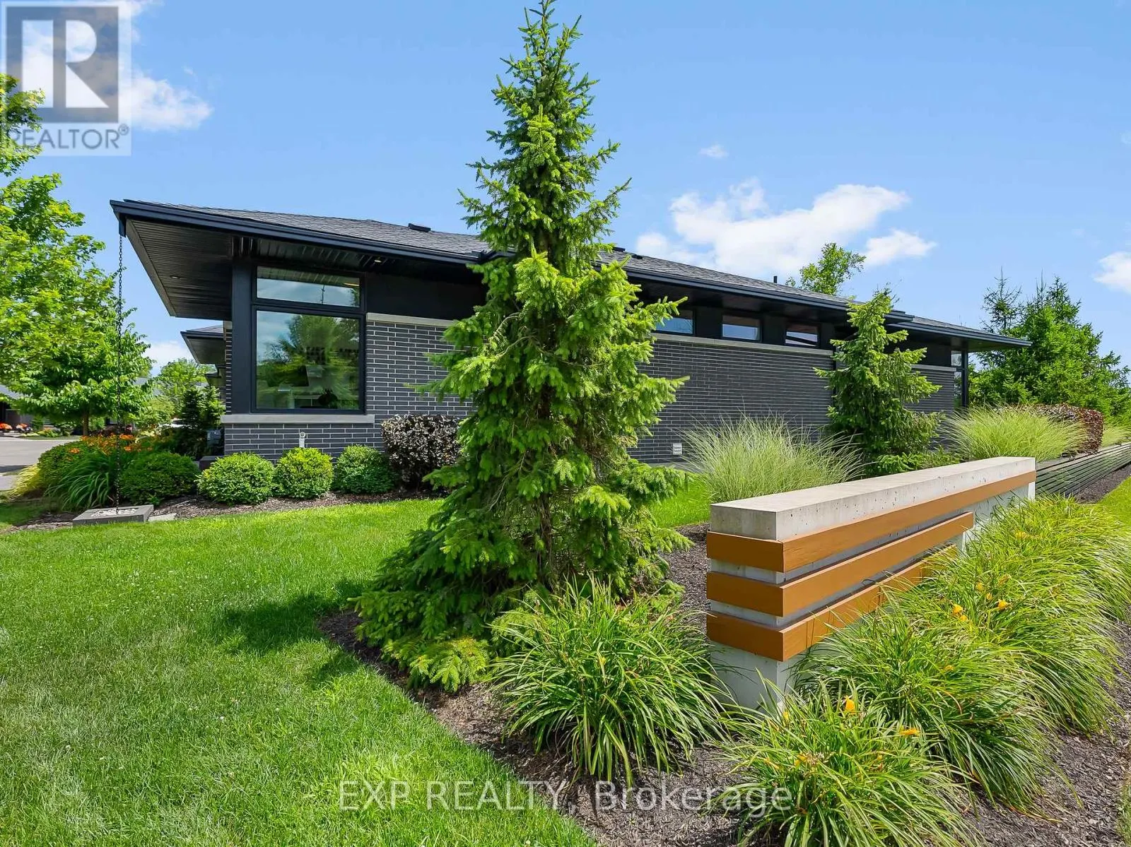 7 TALIESIN TRAIL