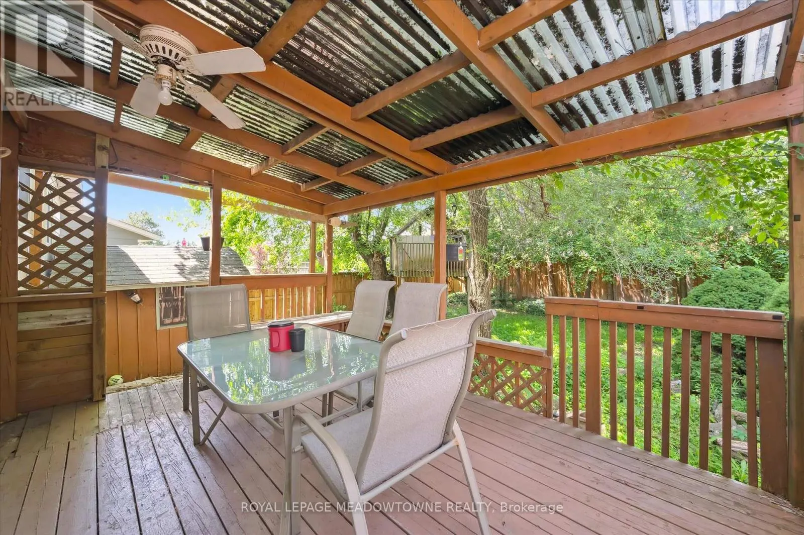 77 PINEMEADOW CRESCENT