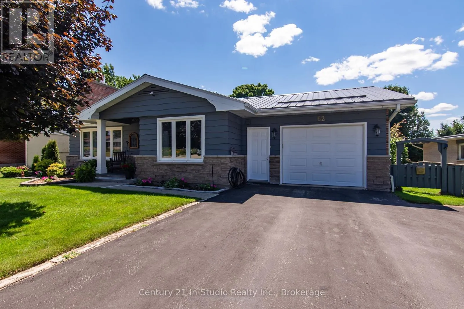62 EDITH AVENUE
