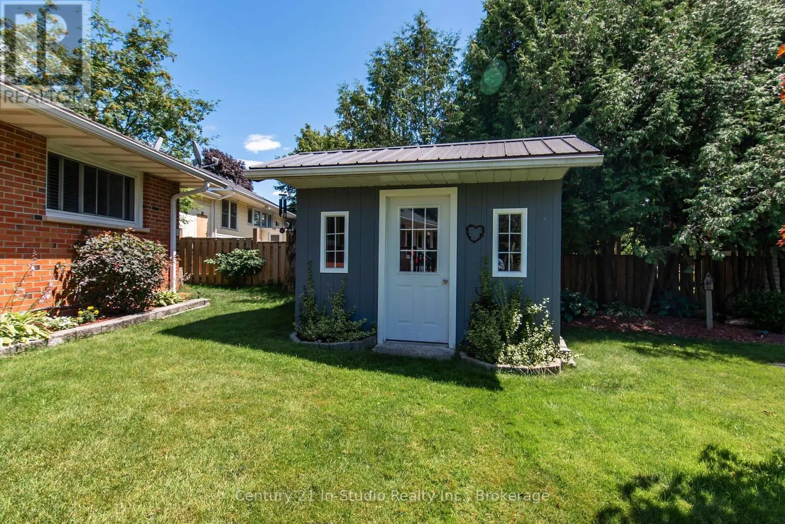 62 EDITH AVENUE