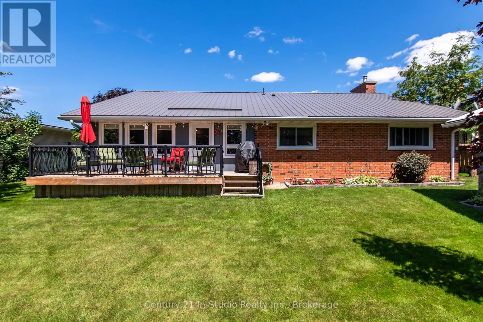 62 EDITH AVENUE