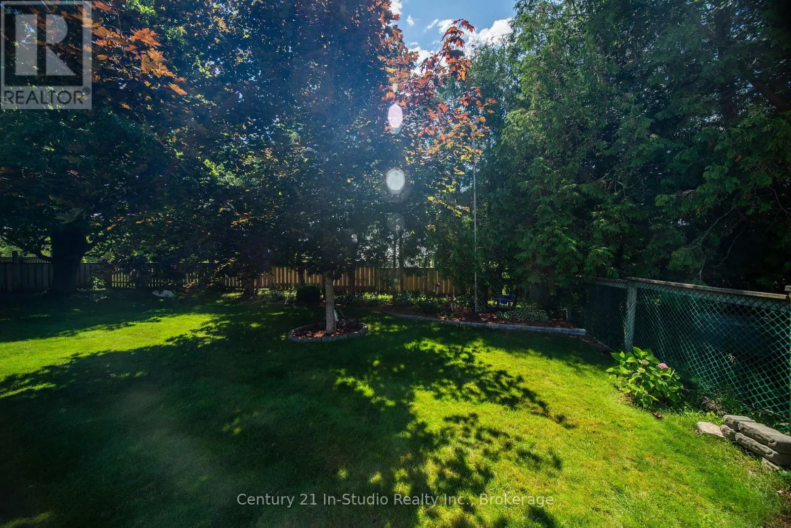 62 EDITH AVENUE