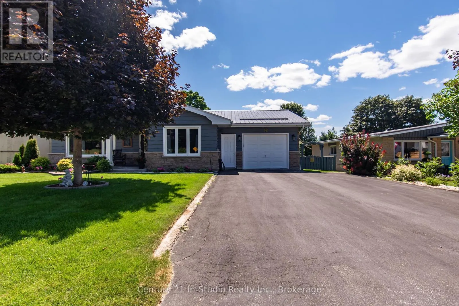62 EDITH AVENUE