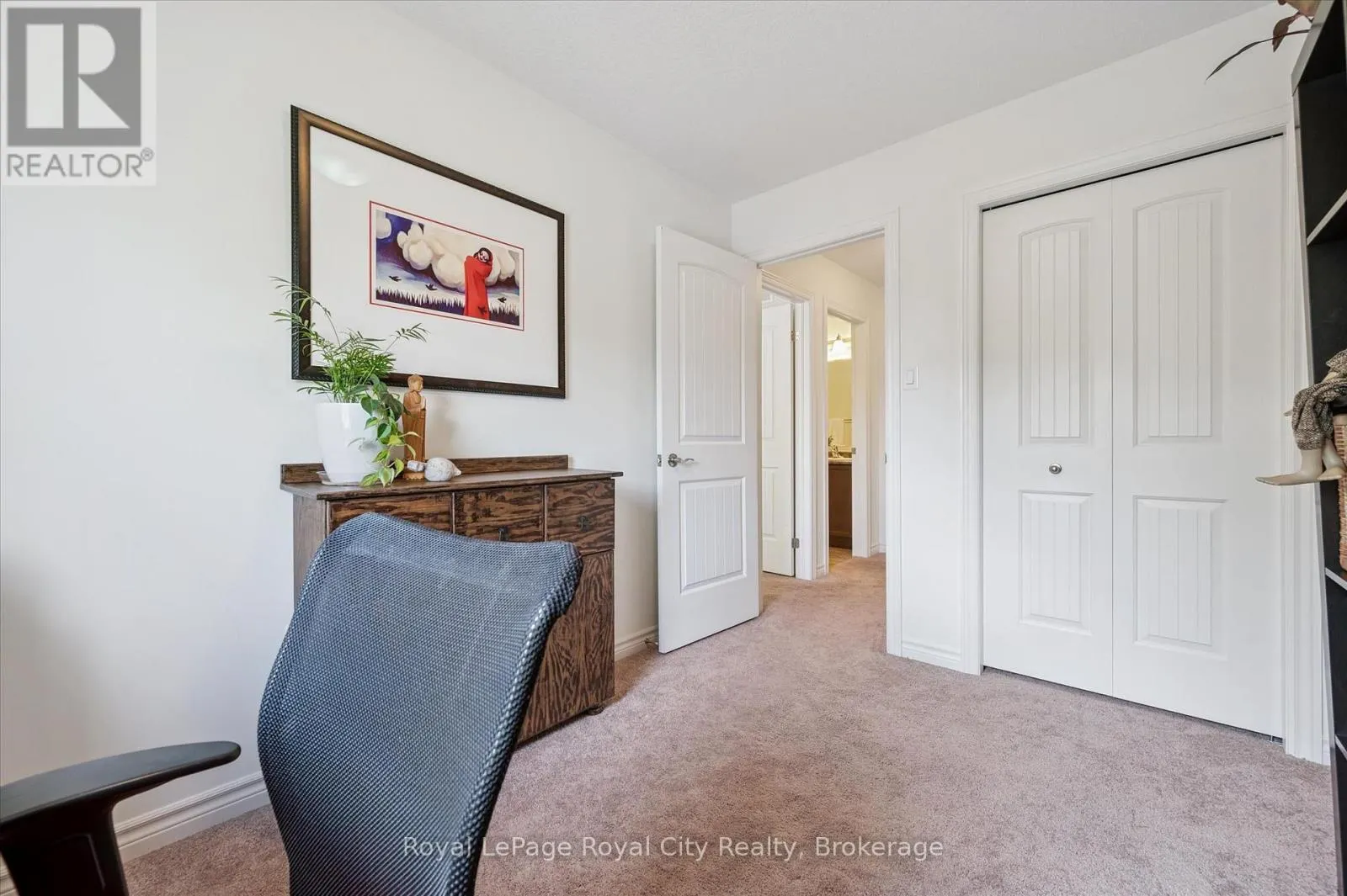 51 OLDFIELD DRIVE