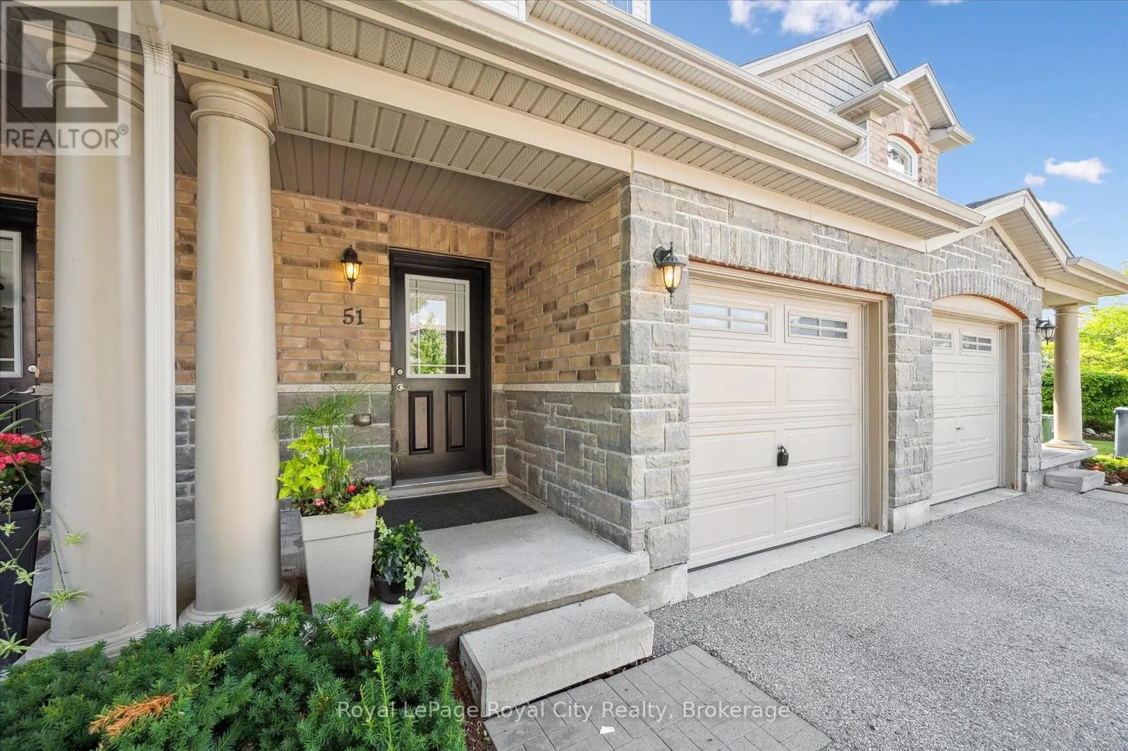 51 OLDFIELD DRIVE