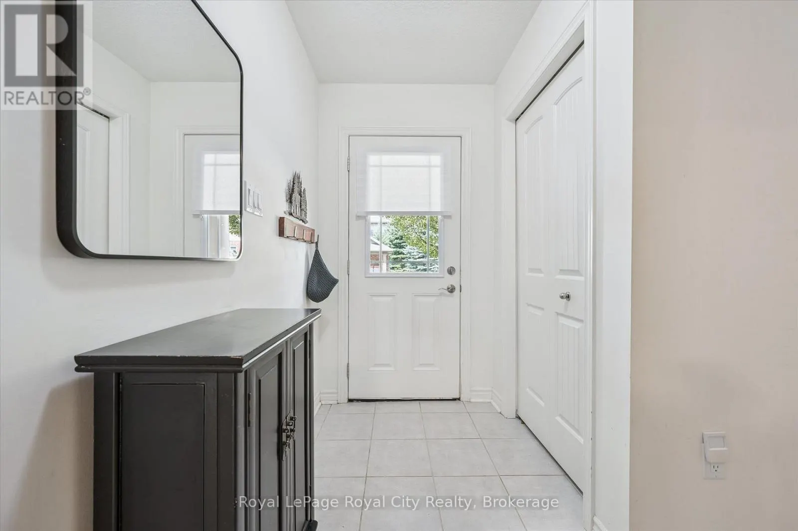 51 OLDFIELD DRIVE