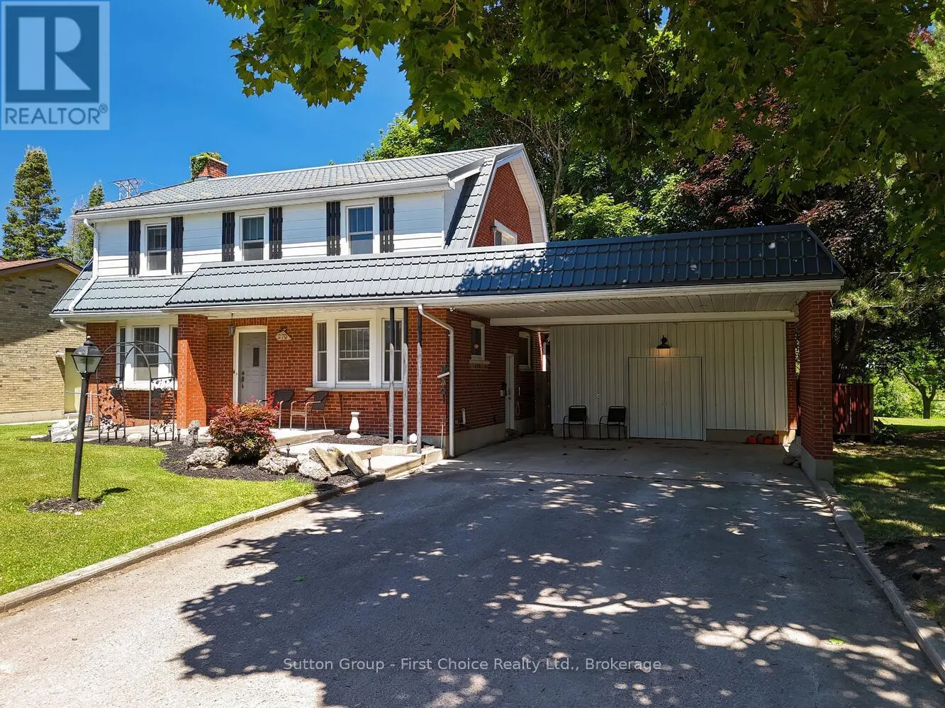 270 DEVON STREET