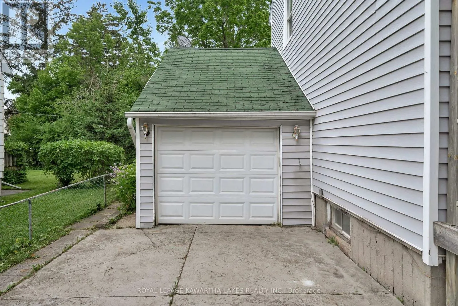 769 CHESTERFIELD AVENUE