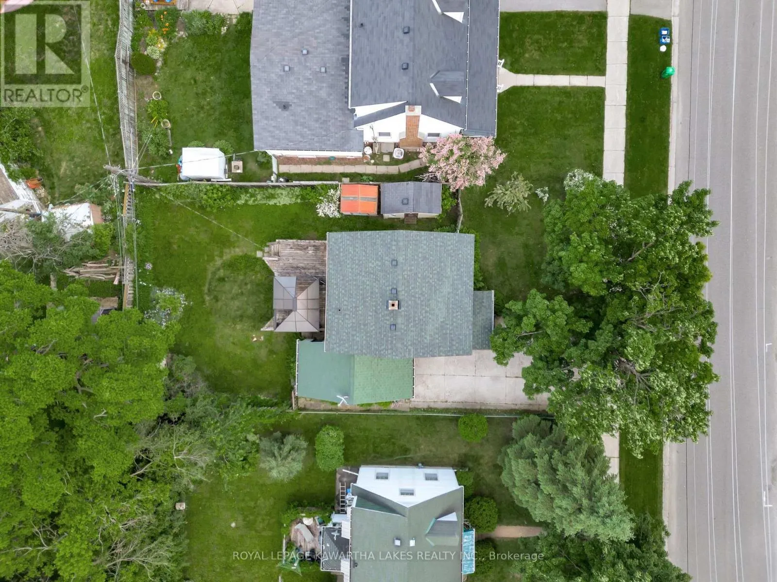 769 CHESTERFIELD AVENUE