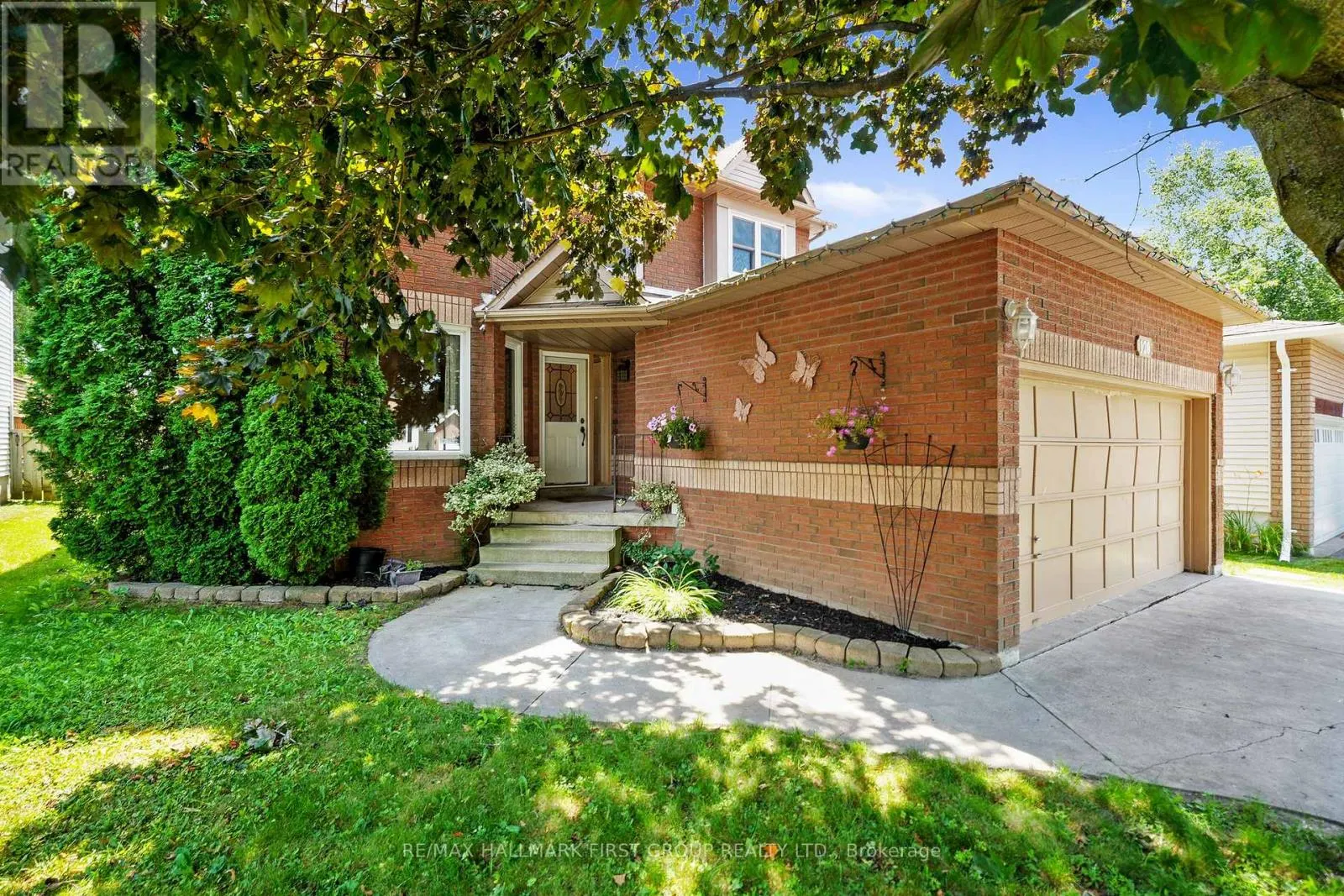 120 SUTHERLAND CRESCENT