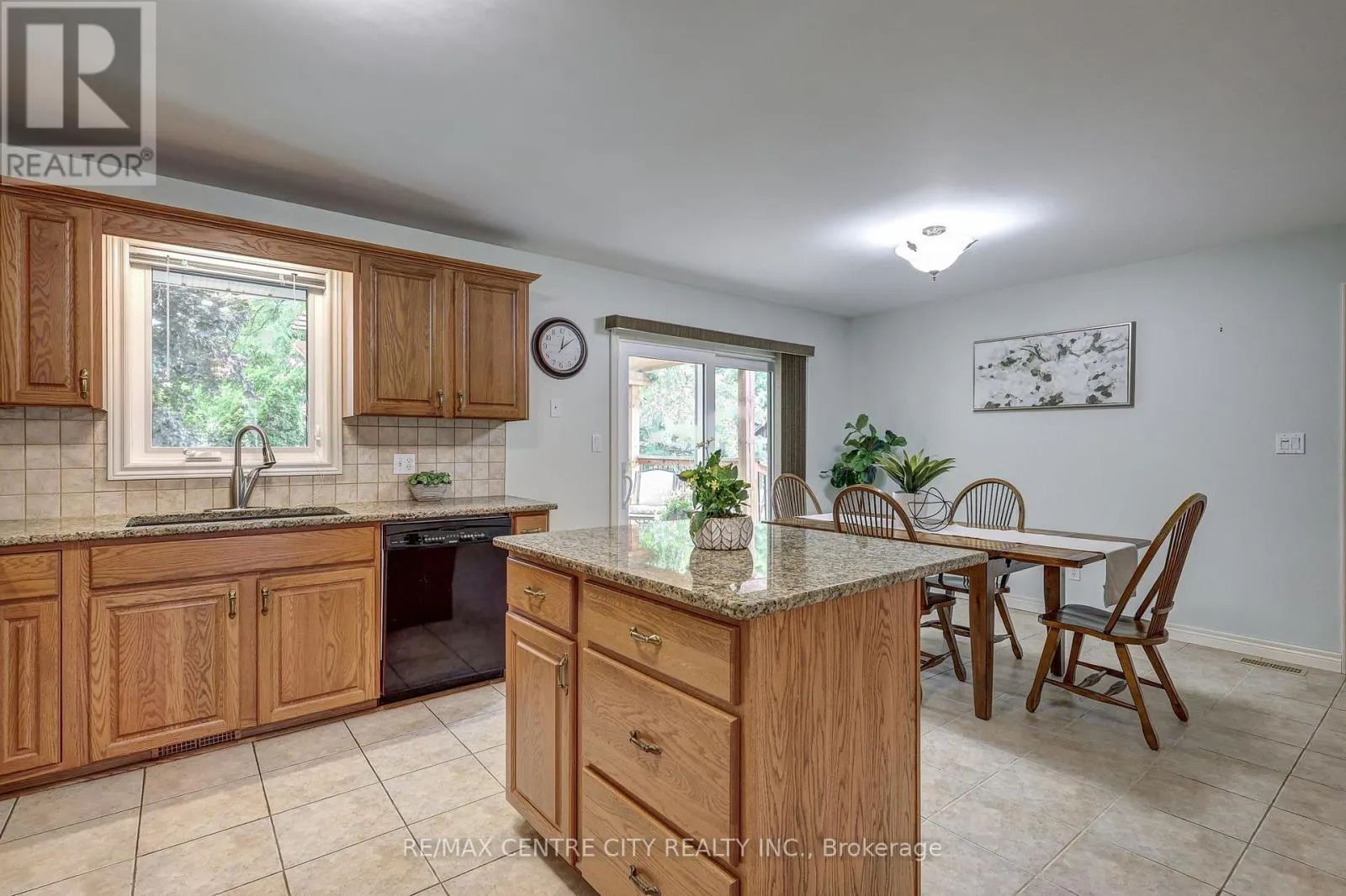 92 GLENDALE DRIVE