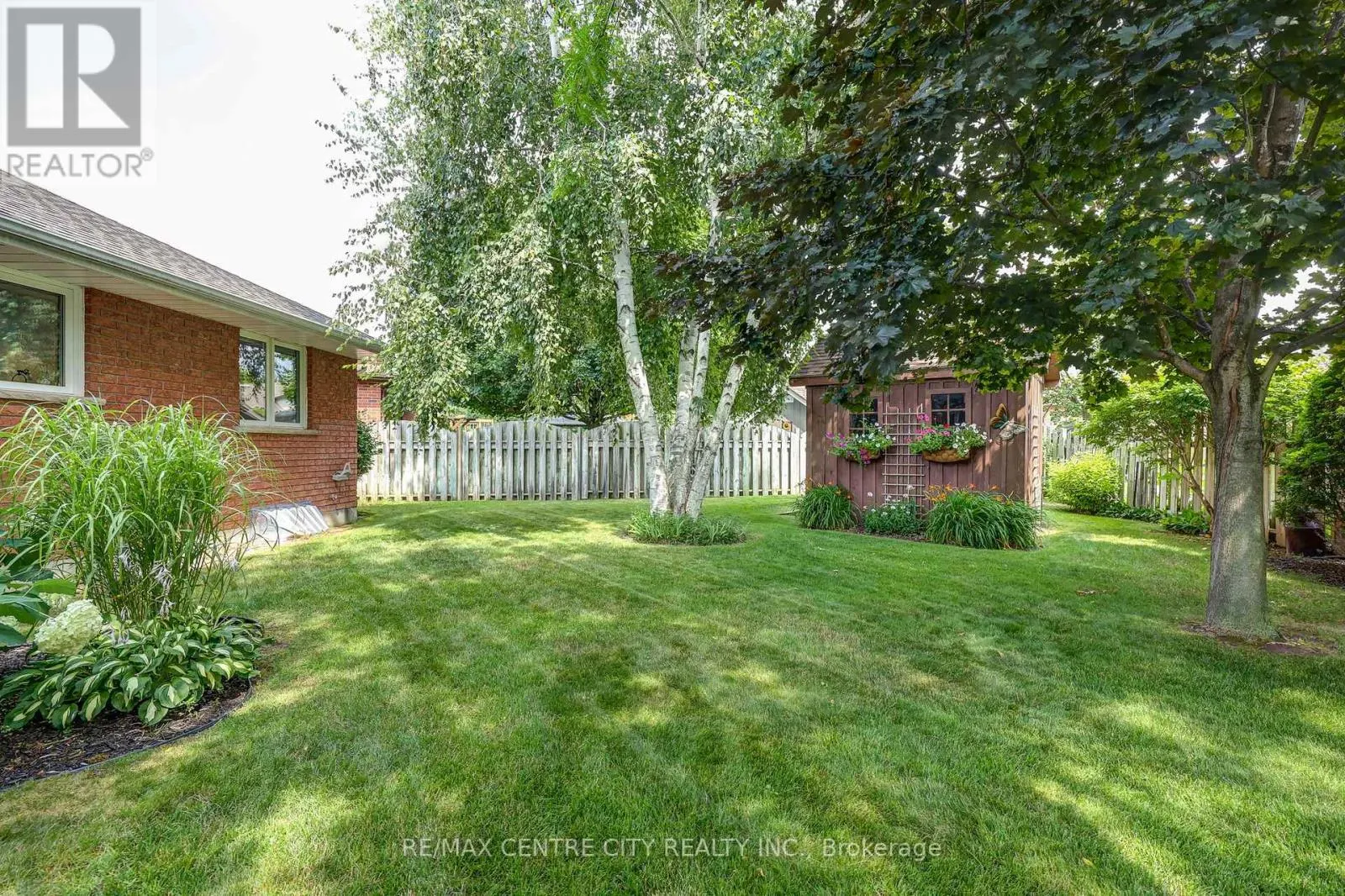 92 GLENDALE DRIVE