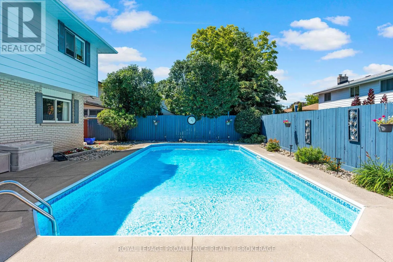 510 ROOSEVELT DRIVE