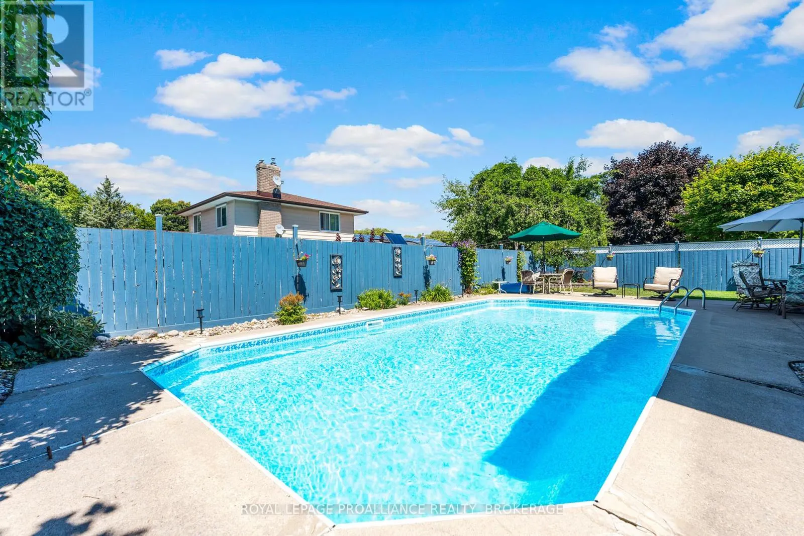 510 ROOSEVELT DRIVE