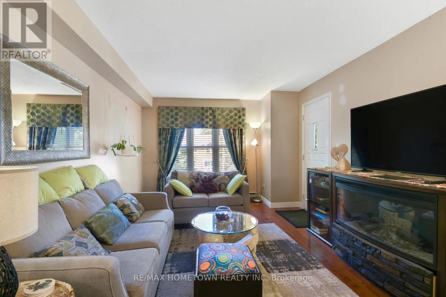 311 - 21 LISTON AVENUE