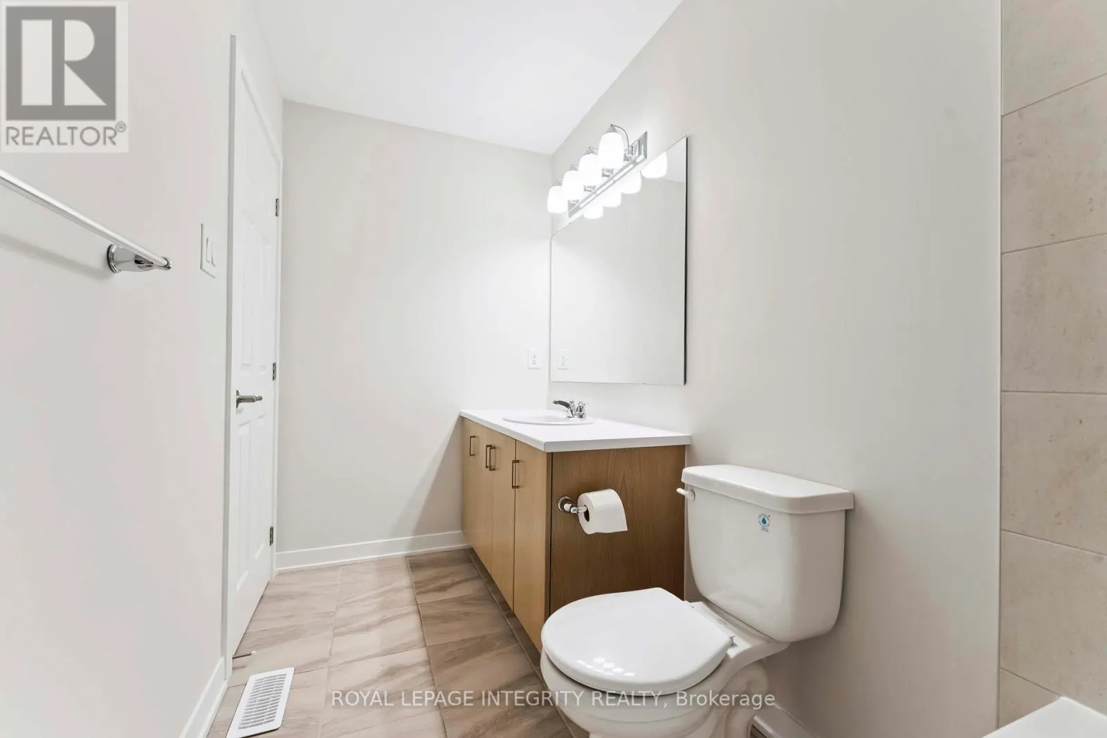 227 ORMISTON CRESCENT