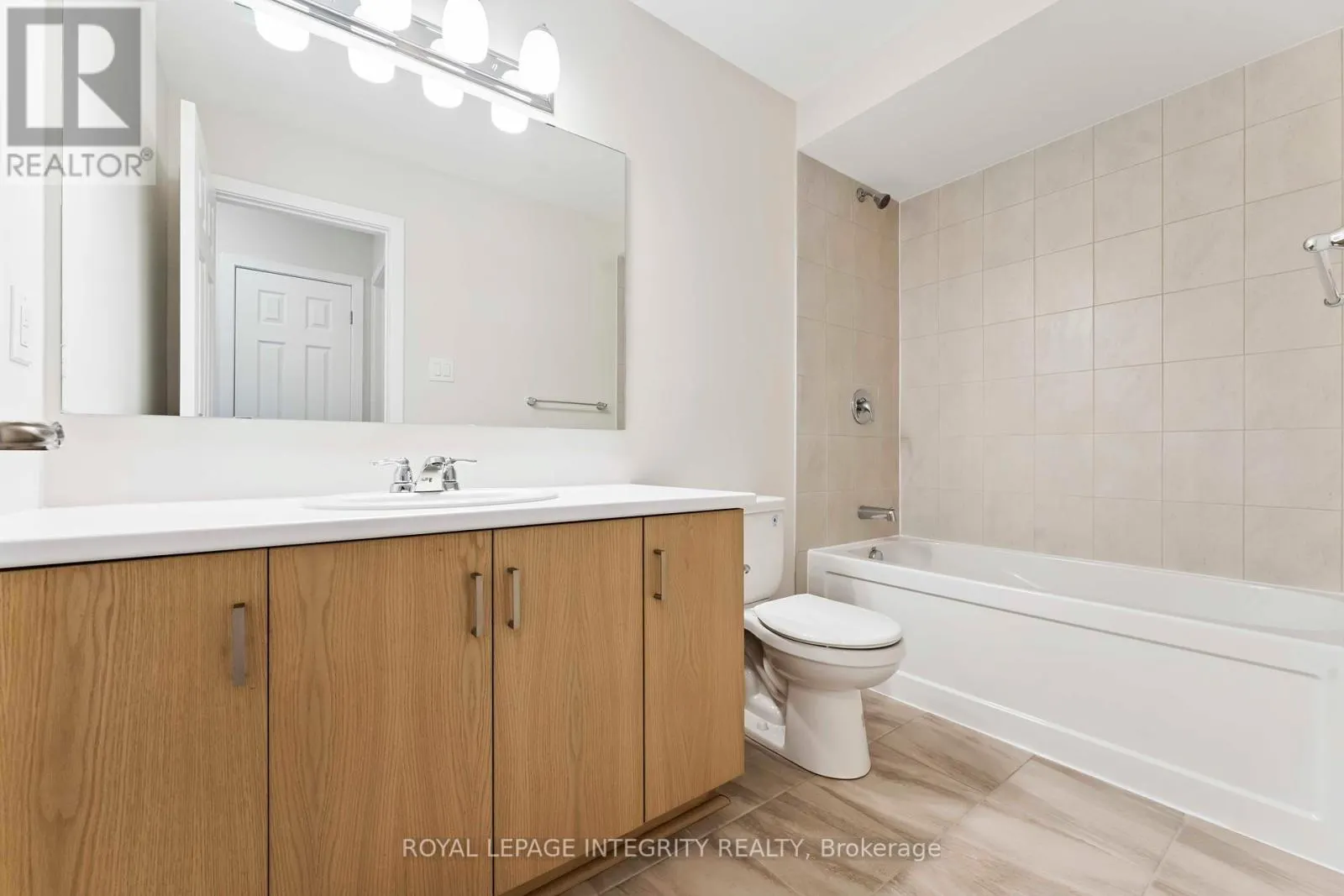 227 ORMISTON CRESCENT