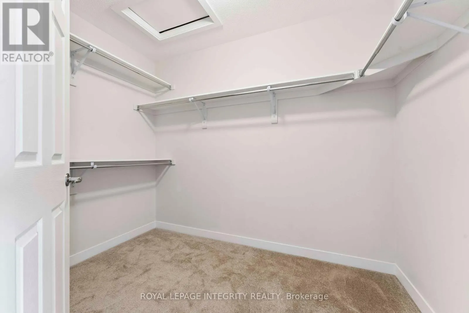 227 ORMISTON CRESCENT