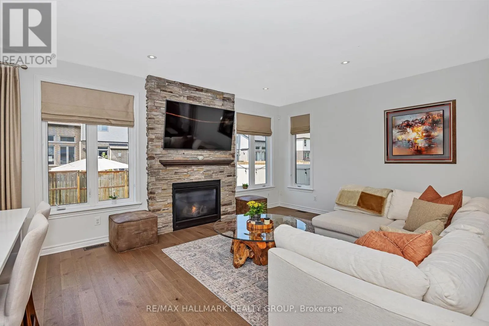 271 MOUNT NEBO WAY
