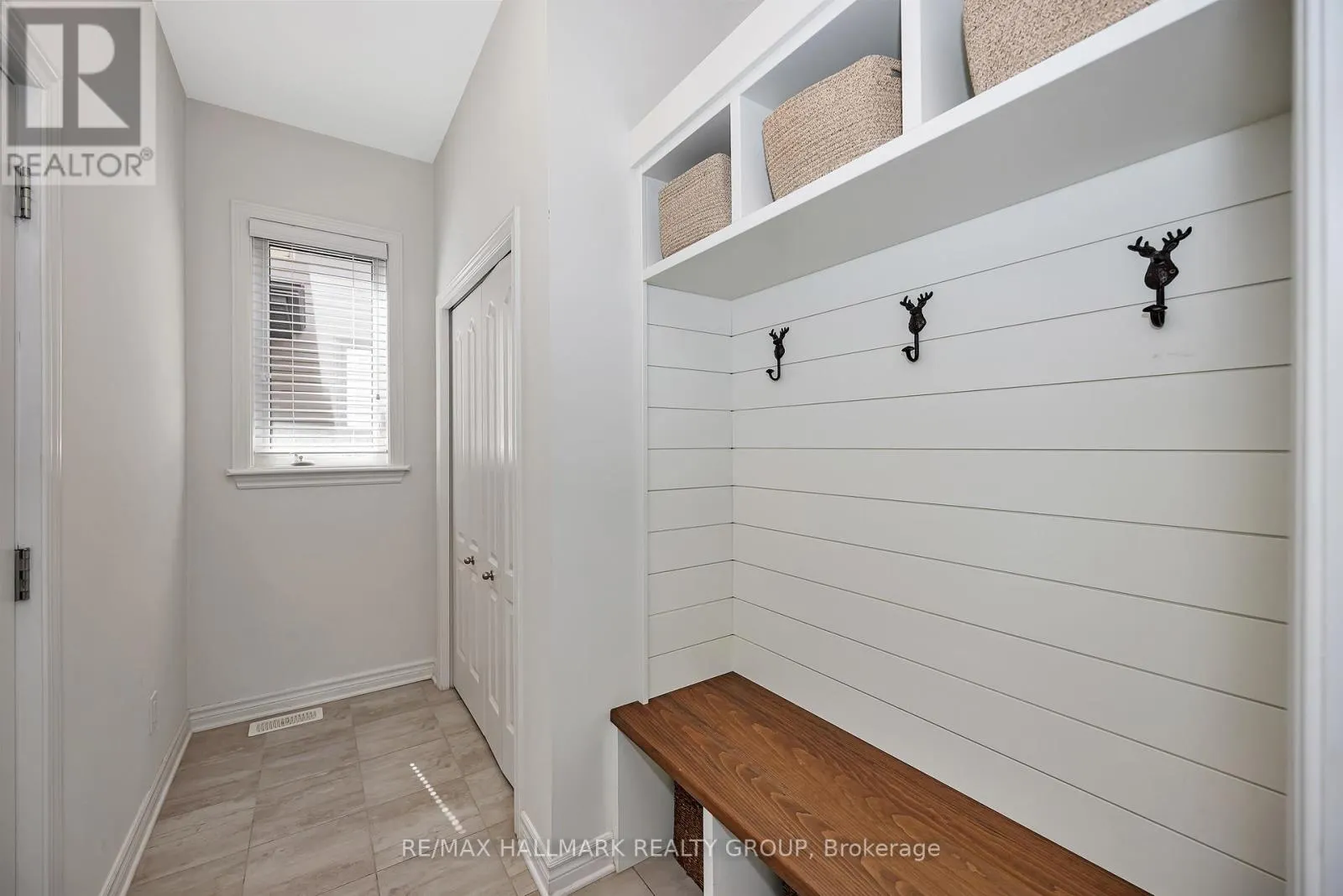 271 MOUNT NEBO WAY