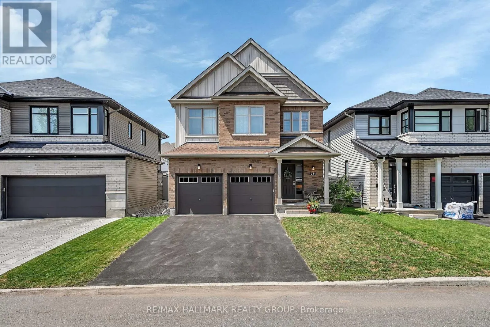 271 MOUNT NEBO WAY