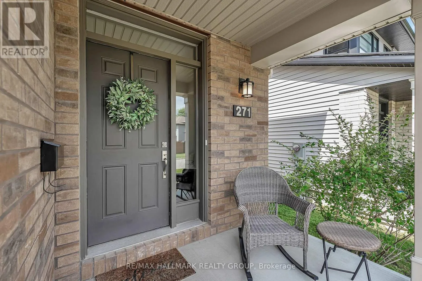 271 MOUNT NEBO WAY