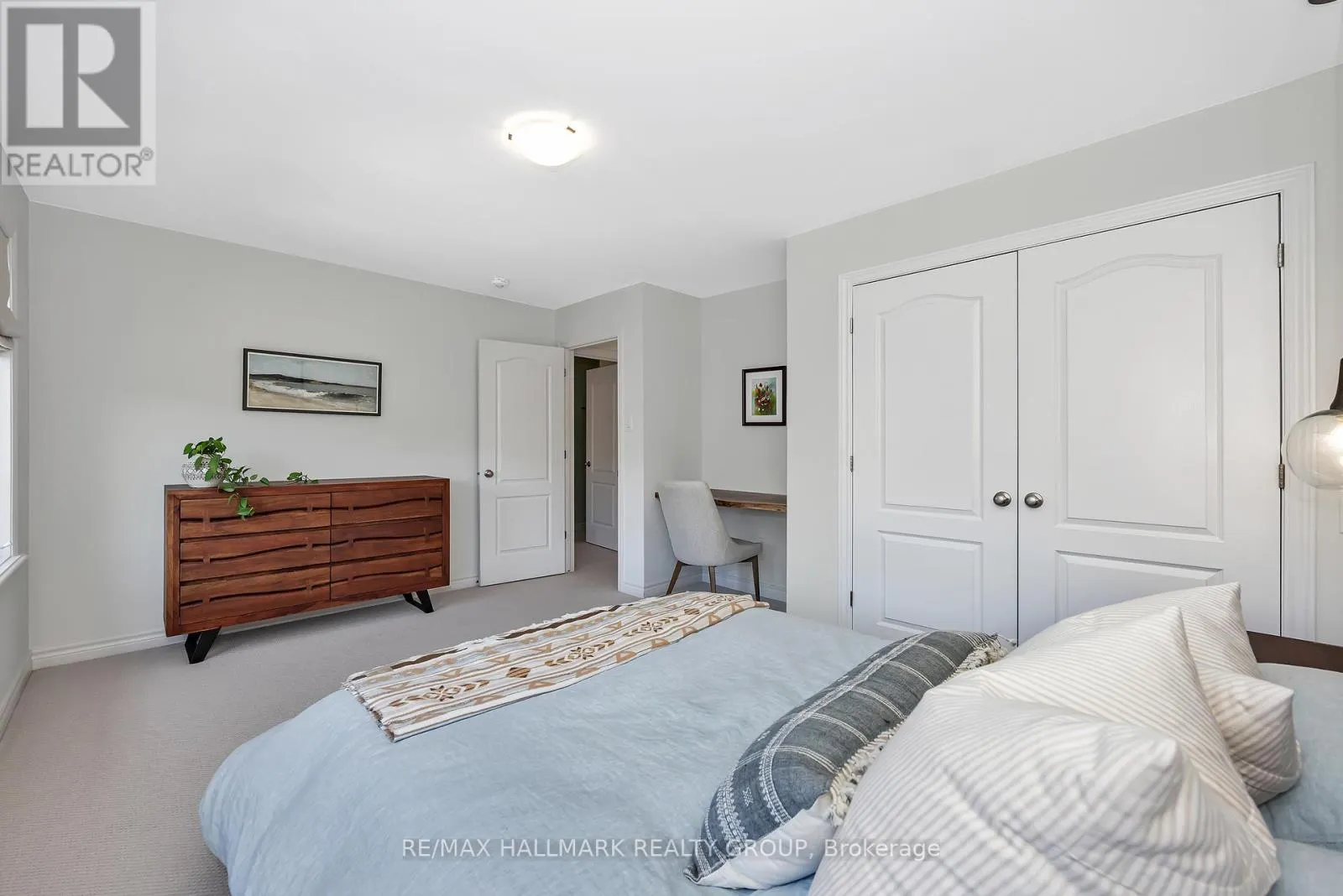 271 MOUNT NEBO WAY