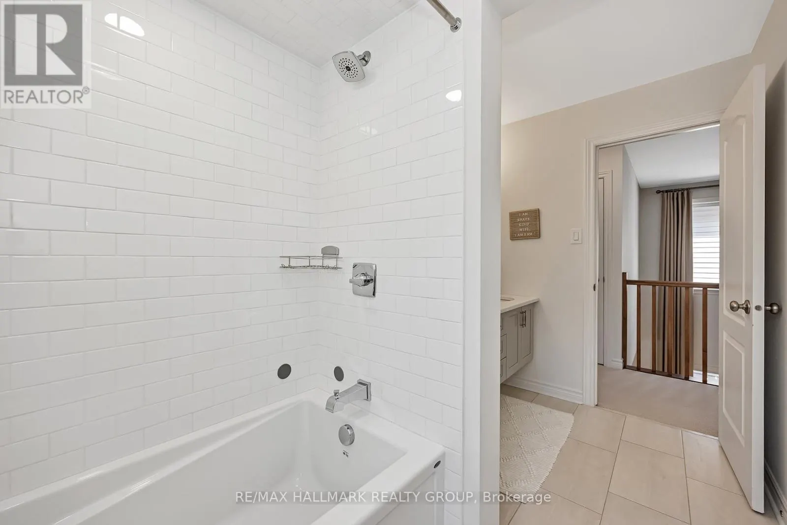 271 MOUNT NEBO WAY