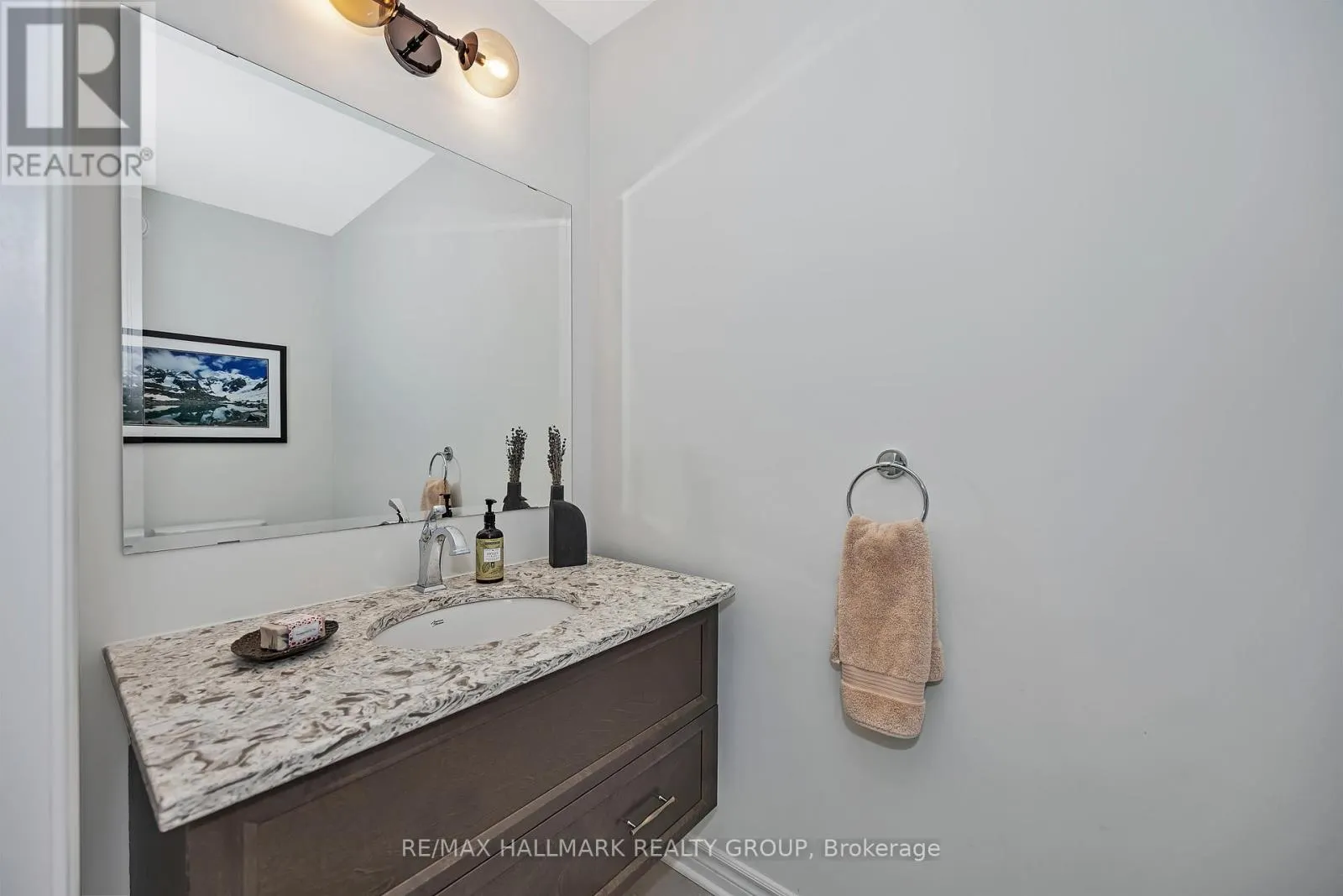 271 MOUNT NEBO WAY